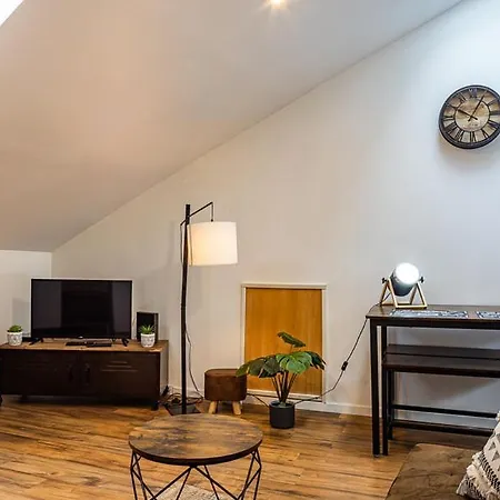 Apartamento ✰ Industrial Life -4 Pers - Wifi- Boite A Clef ✰ Troyes